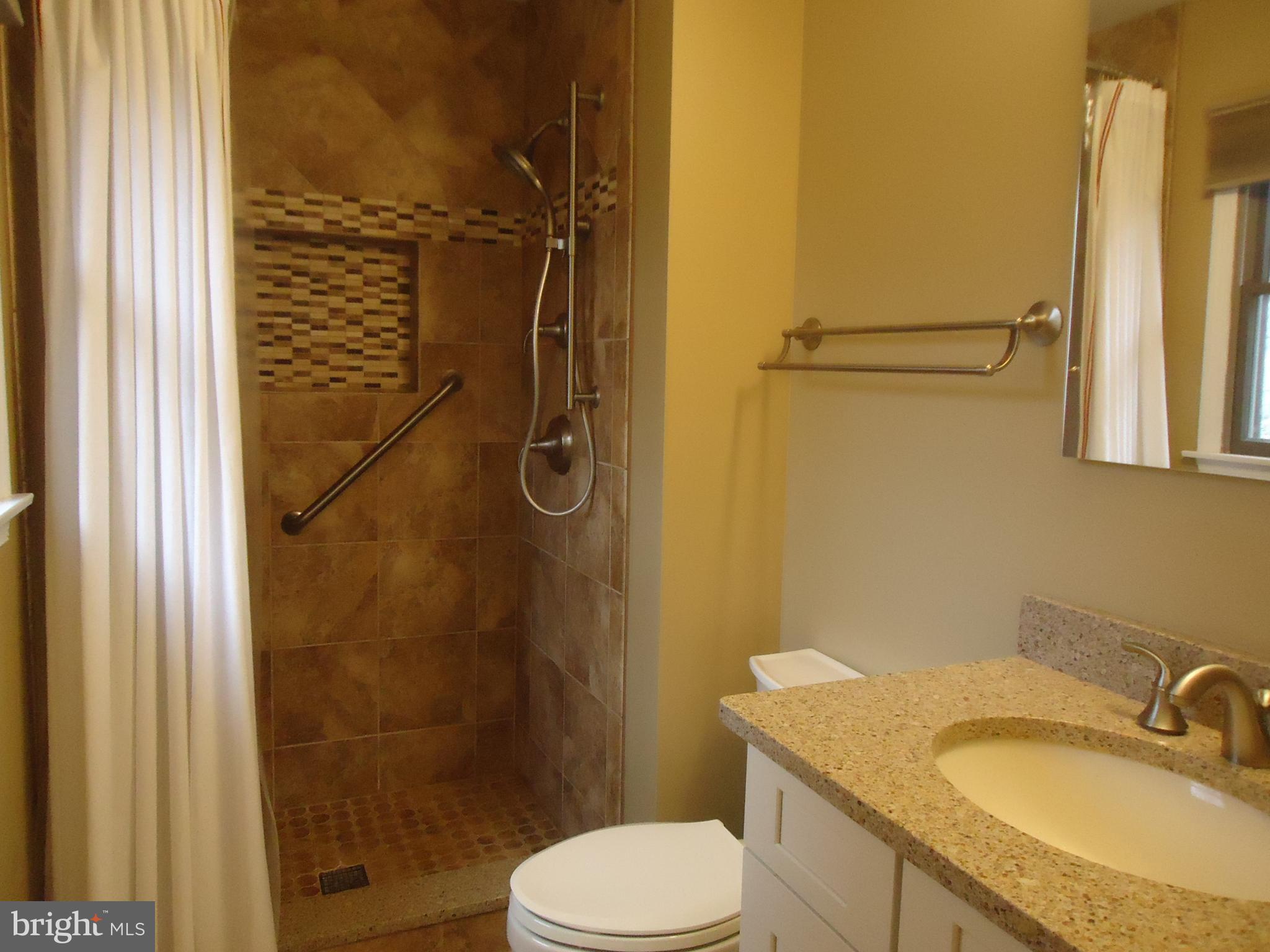 2946 Pinewick Road Ellicott City, MD 21042 - Photo 25 of 55 Gallery Image 25