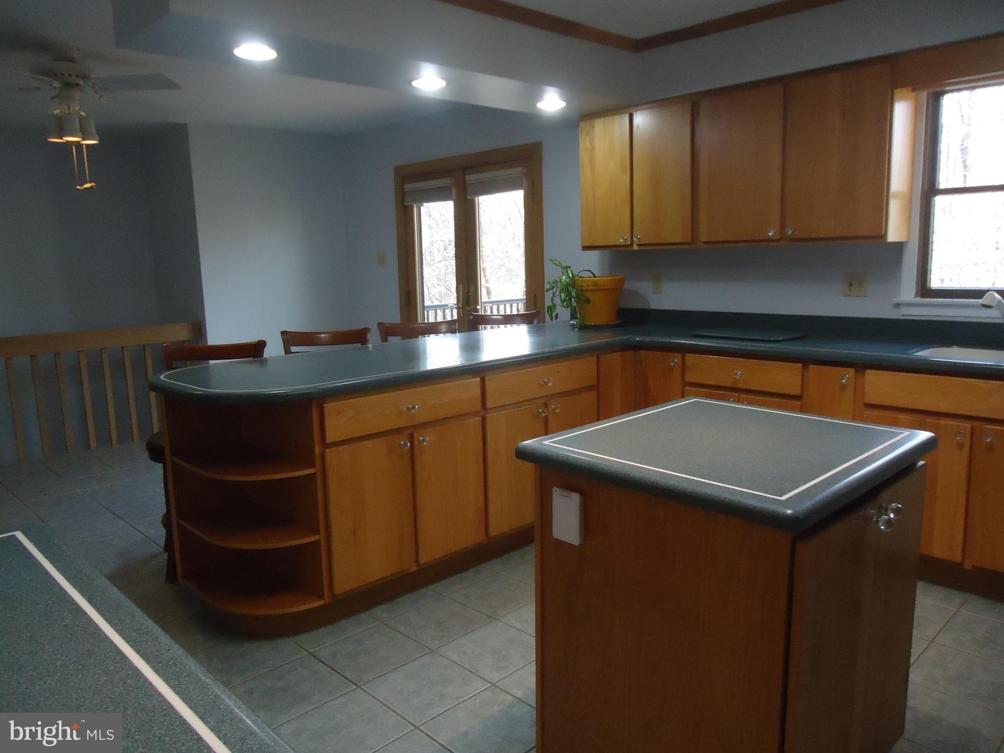 2946 Pinewick Road Ellicott City, MD 21042 - Photo 33 of 55 Gallery Image 33