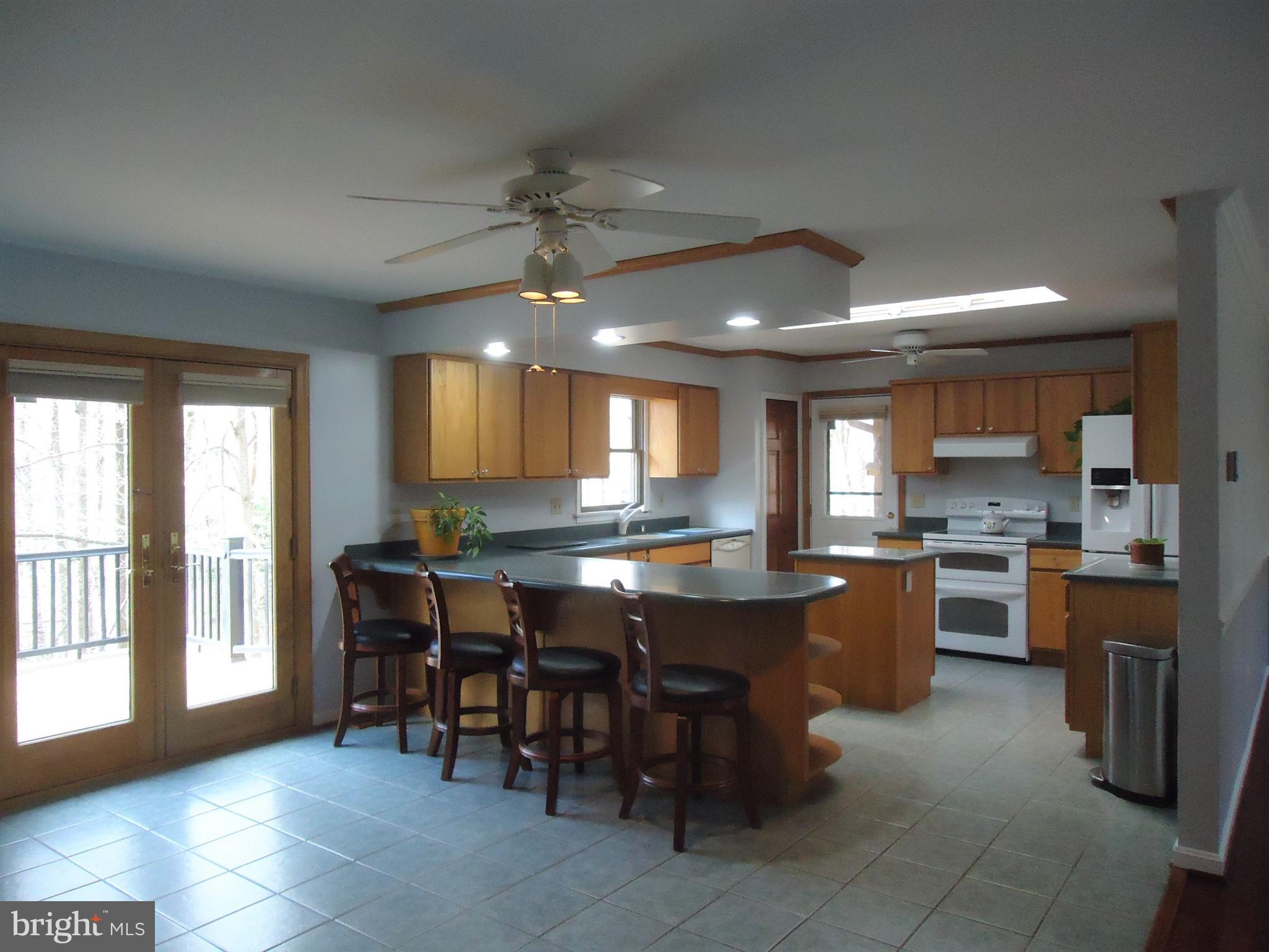 2946 Pinewick Road Ellicott City, MD 21042 - Photo 34 of 55 Gallery Image 34