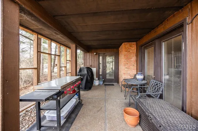 $299,000 | 23 Persimmon Ridge Road, Belleville, IL 62223