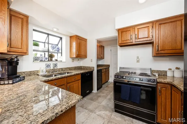 $299,000 | 23 Persimmon Ridge Road, Belleville, IL 62223