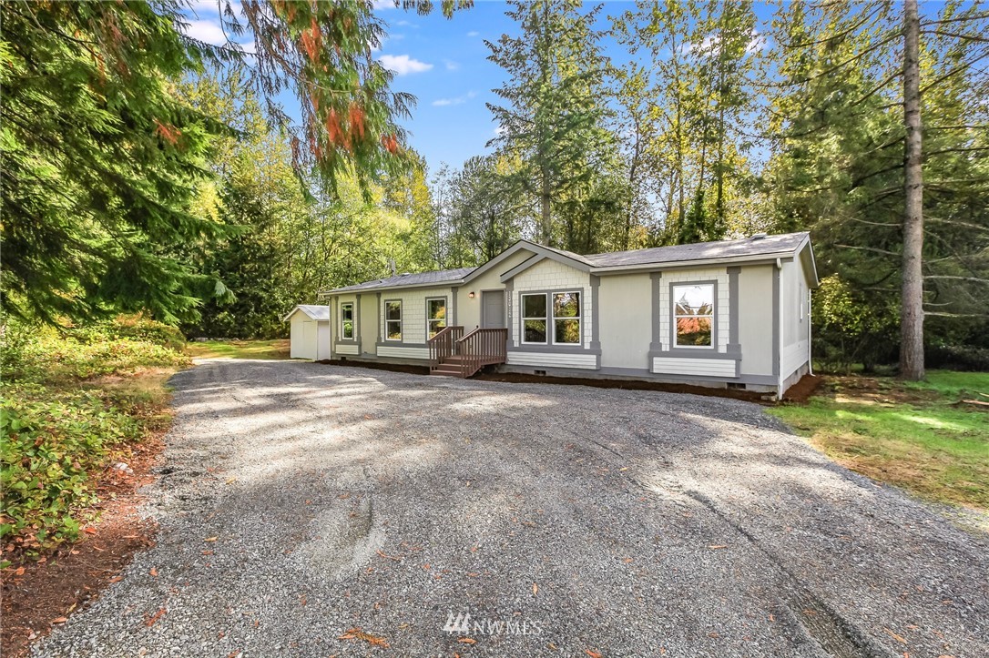 13012 Lost Lake Road Snohomish, WA 98296 - Photo 3 of 25 Gallery Image 3