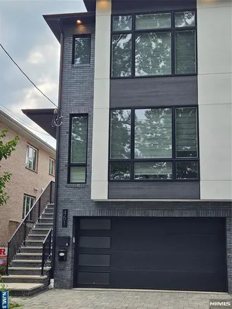 $6,000 | 451 3rd Street, Unit A, Palisades Park, NJ 07650