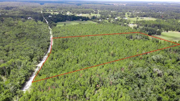 $111,000 | 2-royal Springs 2-royal Springs, Unit LOT 2, O'Brien, FL 32071