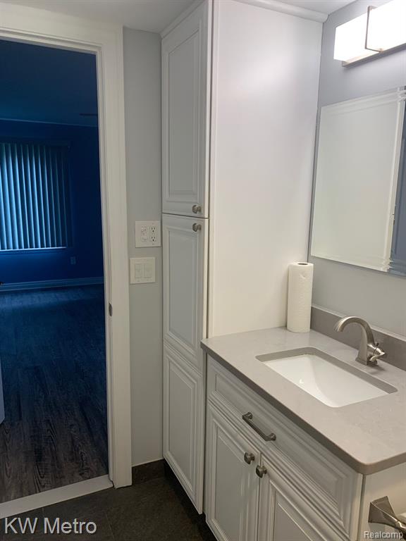 19637 West 12 Mile Road, Unit 102 Southfield, MI 48076 - Photo 13 of 25