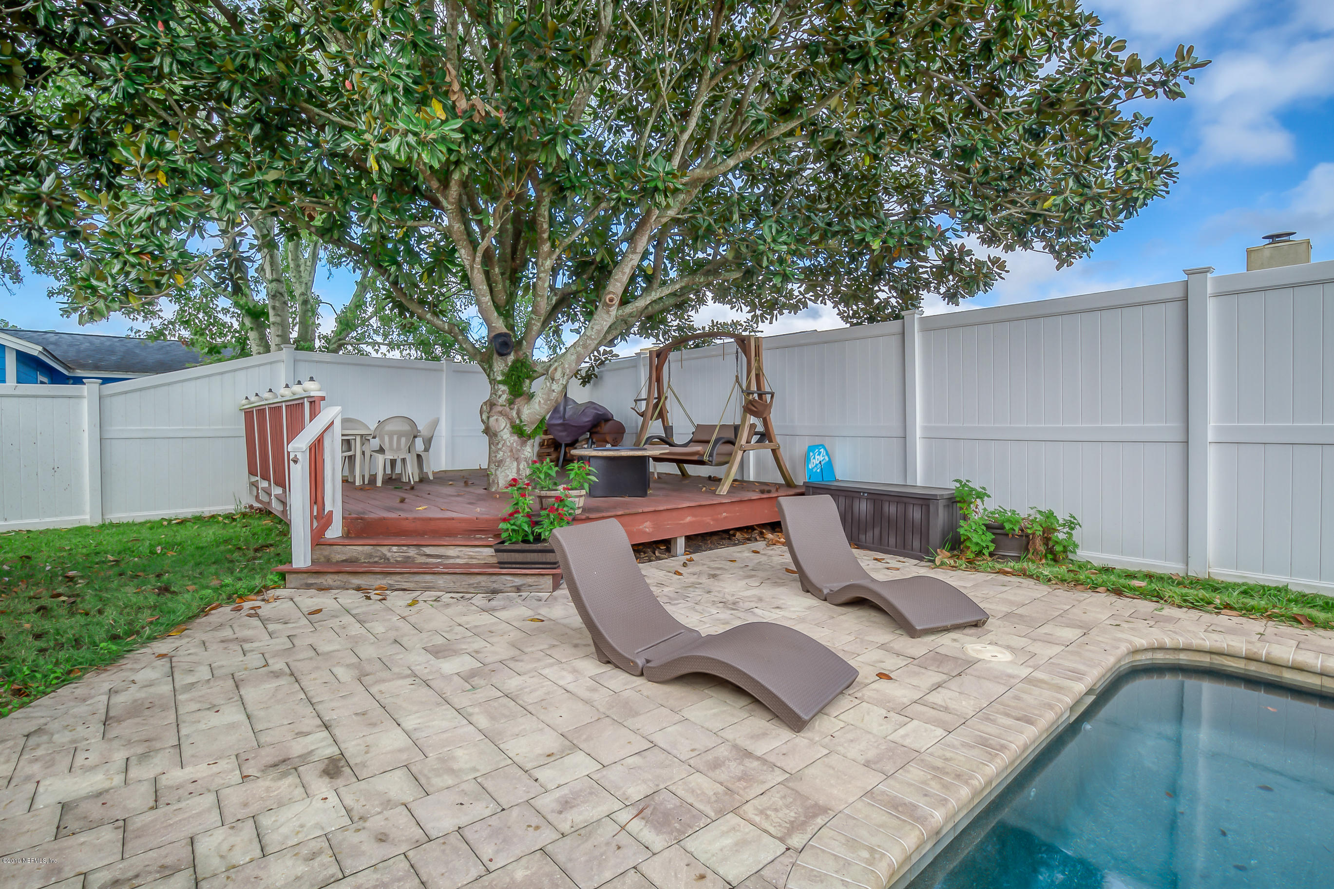 8455 Ivey Road Jacksonville, FL 32216 - Photo 20 of 22 peaceful seating area