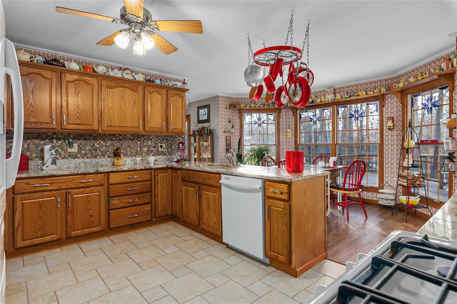 9799 Lake Road Gillespie, IL 62033 - Photo 13 of 72 Gallery Image 13