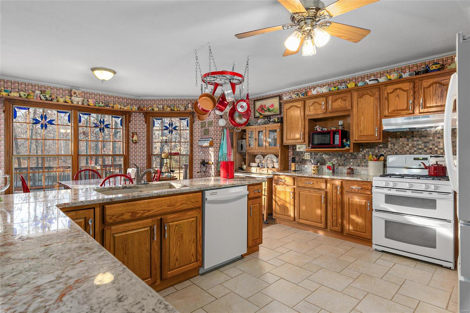 9799 Lake Road Gillespie, IL 62033 - Photo 14 of 72 Gallery Image 14
