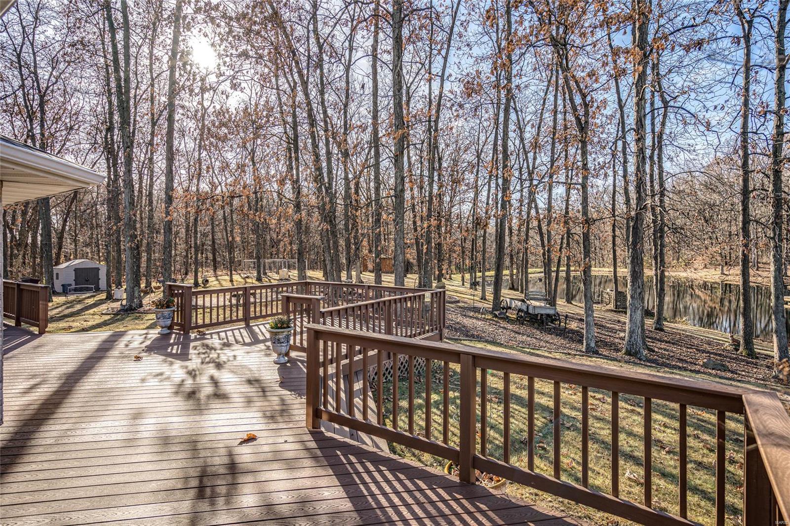 9799 Lake Road Gillespie, IL 62033 - Photo 34 of 72 Gallery Image 34