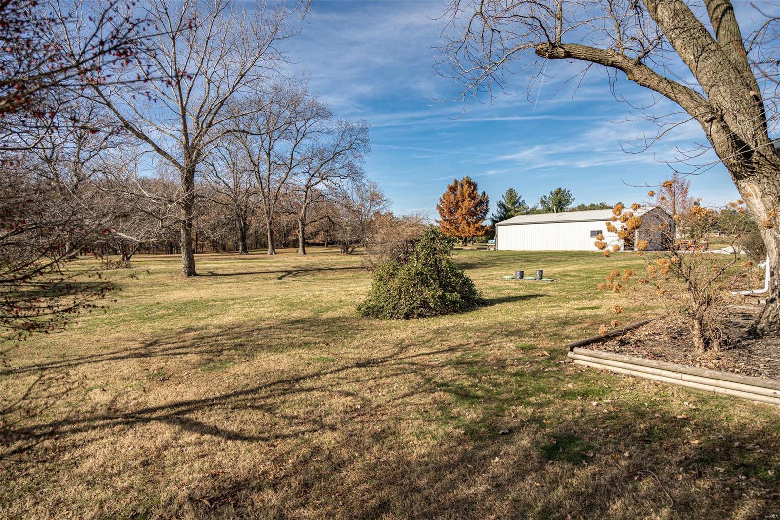 9799 Lake Road Gillespie, IL 62033 - Photo 38 of 72 Gallery Image 38