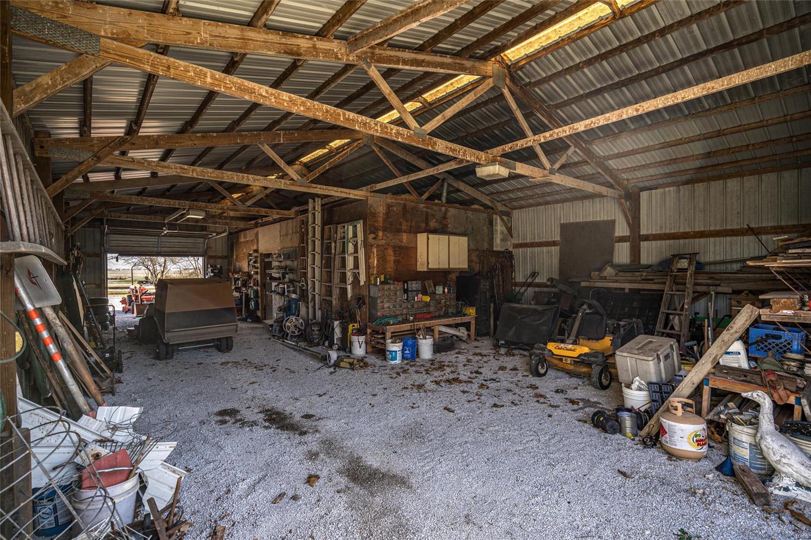 9799 Lake Road Gillespie, IL 62033 - Photo 55 of 72 Gallery Image 55