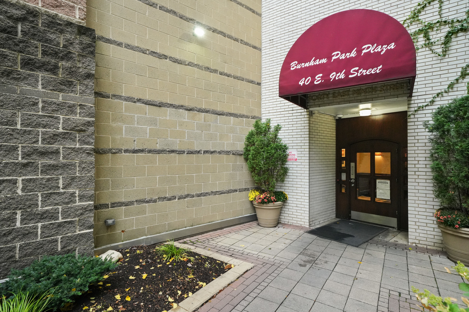 40 East 9th Street, Unit 1103 Chicago, IL 60605 - Photo 21 of 22