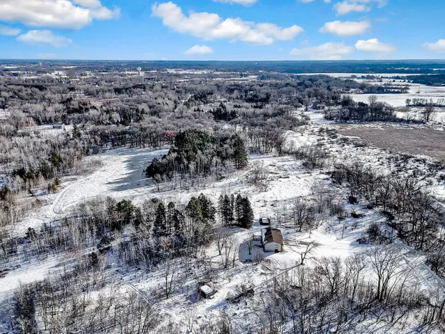 $650,000 | 1241 Holly Drive East, Hugo, MN 55038