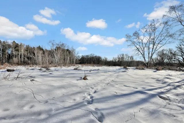 $650,000 | 1241 Holly Drive East, Hugo, MN 55038