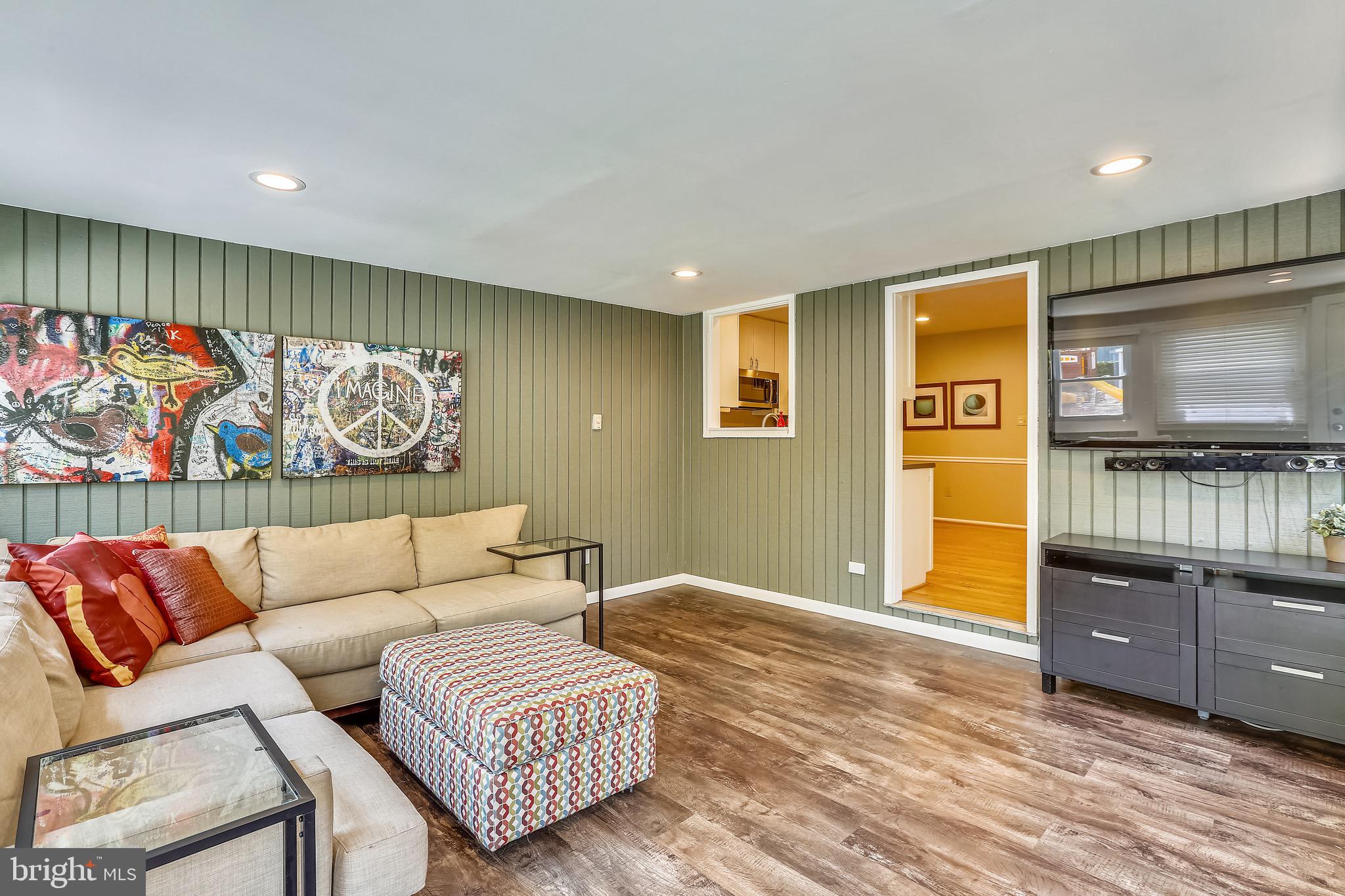 9407 Monroe Street Silver Spring, MD 20910 - Photo 24 of 69 First Floor Family Room