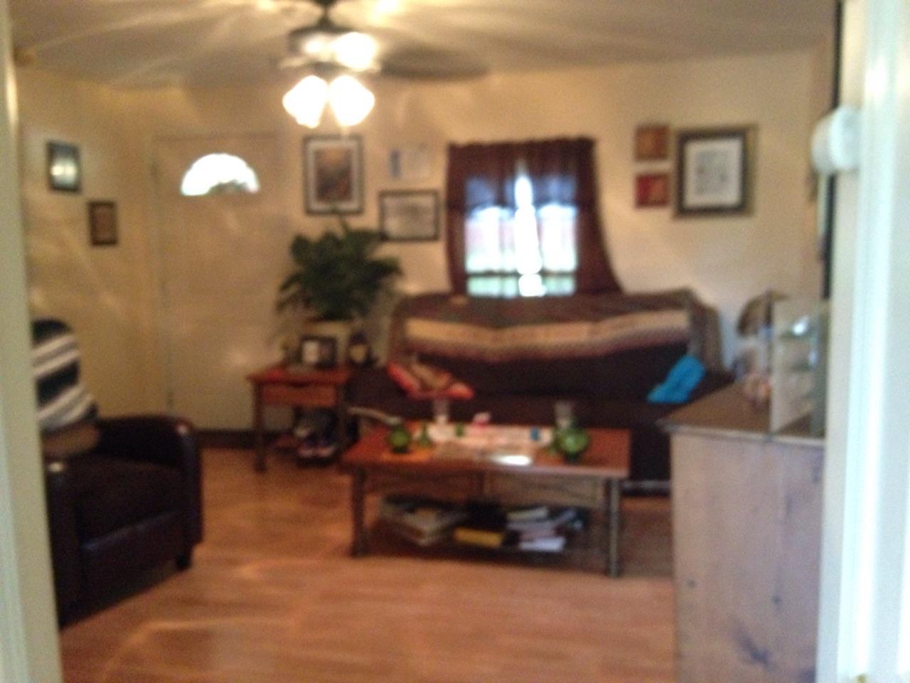 961 Turnpike Road Summertown, TN 38483 - Photo 8 of 12 LIVING ROOM