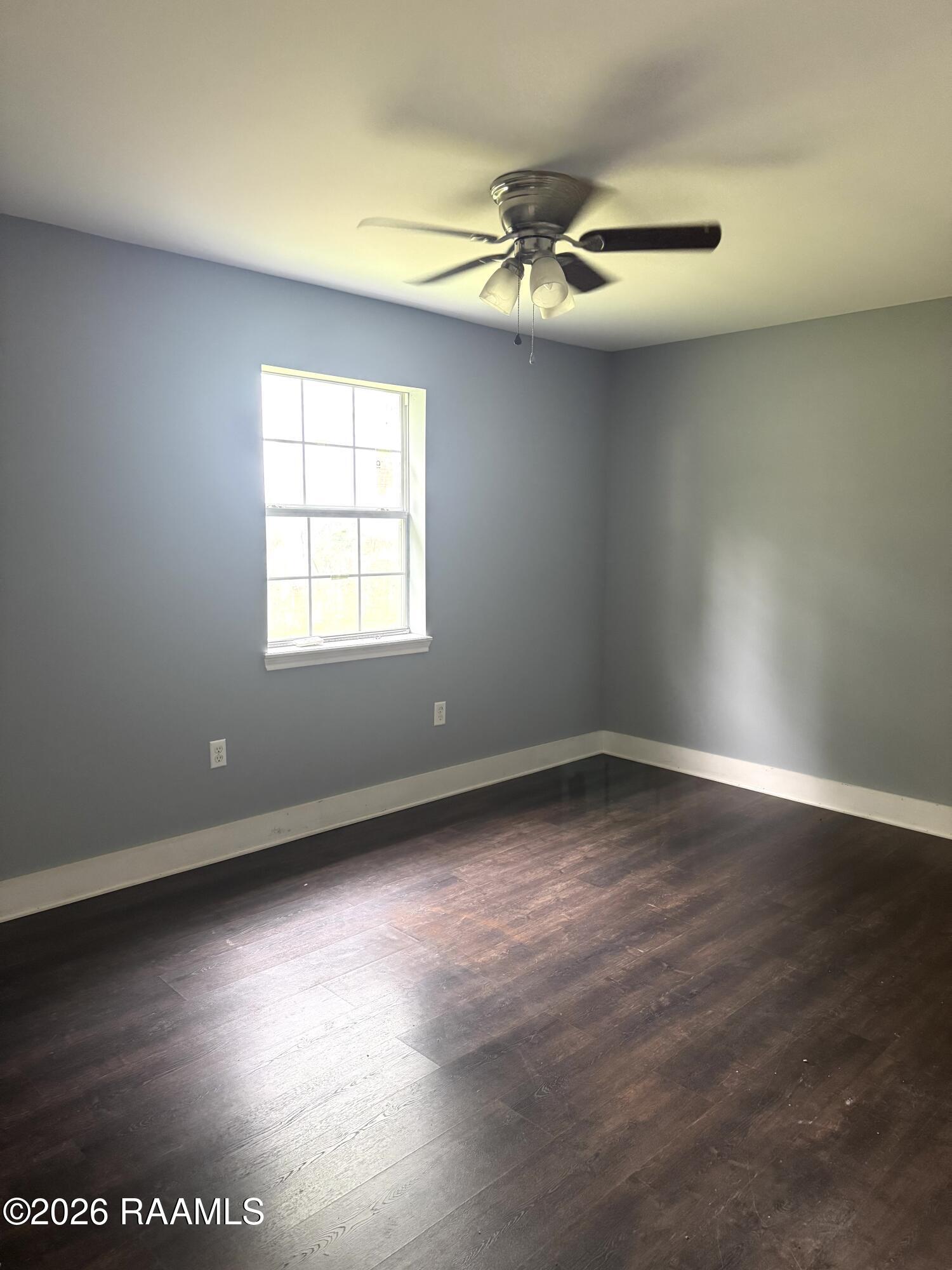 5207 Jefferson Island Road New Iberia, LA 70560 - Photo 13 of 16 Photo Apr 30 2026, 4 37 25 PM