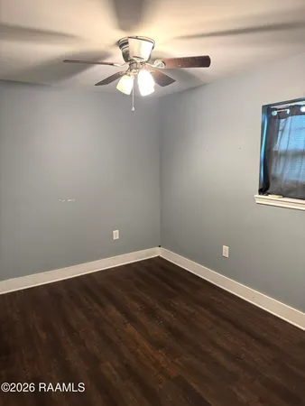 $1,200 | 5207 Jefferson Island Road, New Iberia, LA 70560