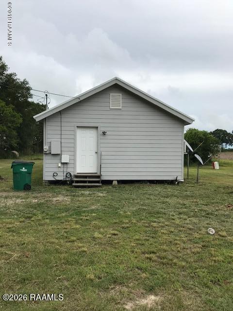 5207 Jefferson Island Road New Iberia, LA 70560 - Photo 2 of 16 Main Entrance