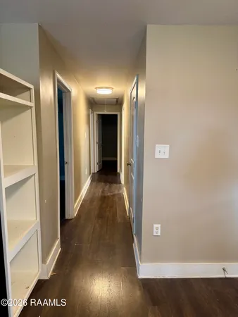 $1,200 | 5207 Jefferson Island Road, New Iberia, LA 70560