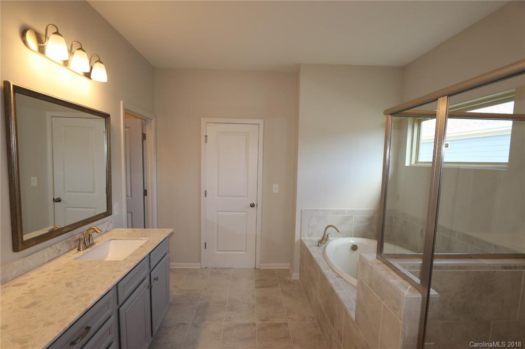 11541 Vista Ridge Court, Unit 323 Midland, NC 28107 - Photo 8 of 12 Gallery Image 8