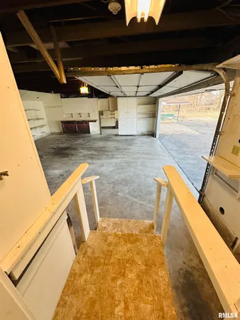 $97,000 | 3135 West Starr Street, Peoria, IL 61605