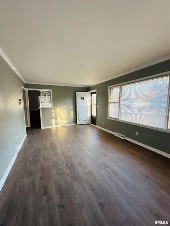 $97,000 | 3135 West Starr Street, Peoria, IL 61605