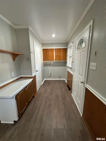 $97,000 | 3135 West Starr Street, Peoria, IL 61605