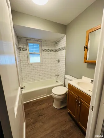 $97,000 | 3135 West Starr Street, Peoria, IL 61605