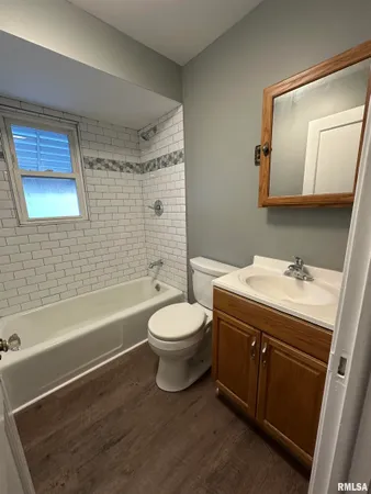 $97,000 | 3135 West Starr Street, Peoria, IL 61605