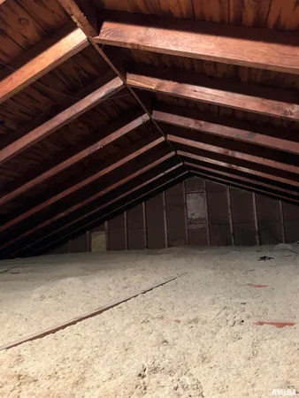 $97,000 | 3135 West Starr Street, Peoria, IL 61605