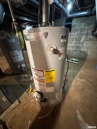 $97,000 | 3135 West Starr Street, Peoria, IL 61605