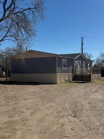 $99,900 | 1211 Ave M, Levelland, TX 79336
