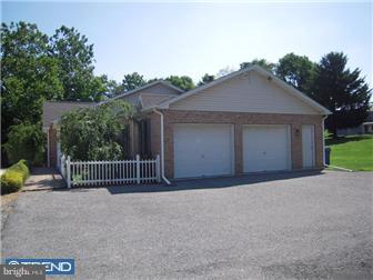 505 Snyder Road Reading, PA 19605 - Photo 2 of 12 Gallery Image 2