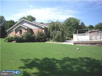 505 Snyder Road Reading, PA 19605 - Photo 3 of 12 Gallery Image 3