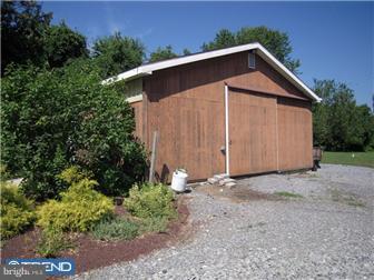 505 Snyder Road Reading, PA 19605 - Photo 6 of 12 Gallery Image 6