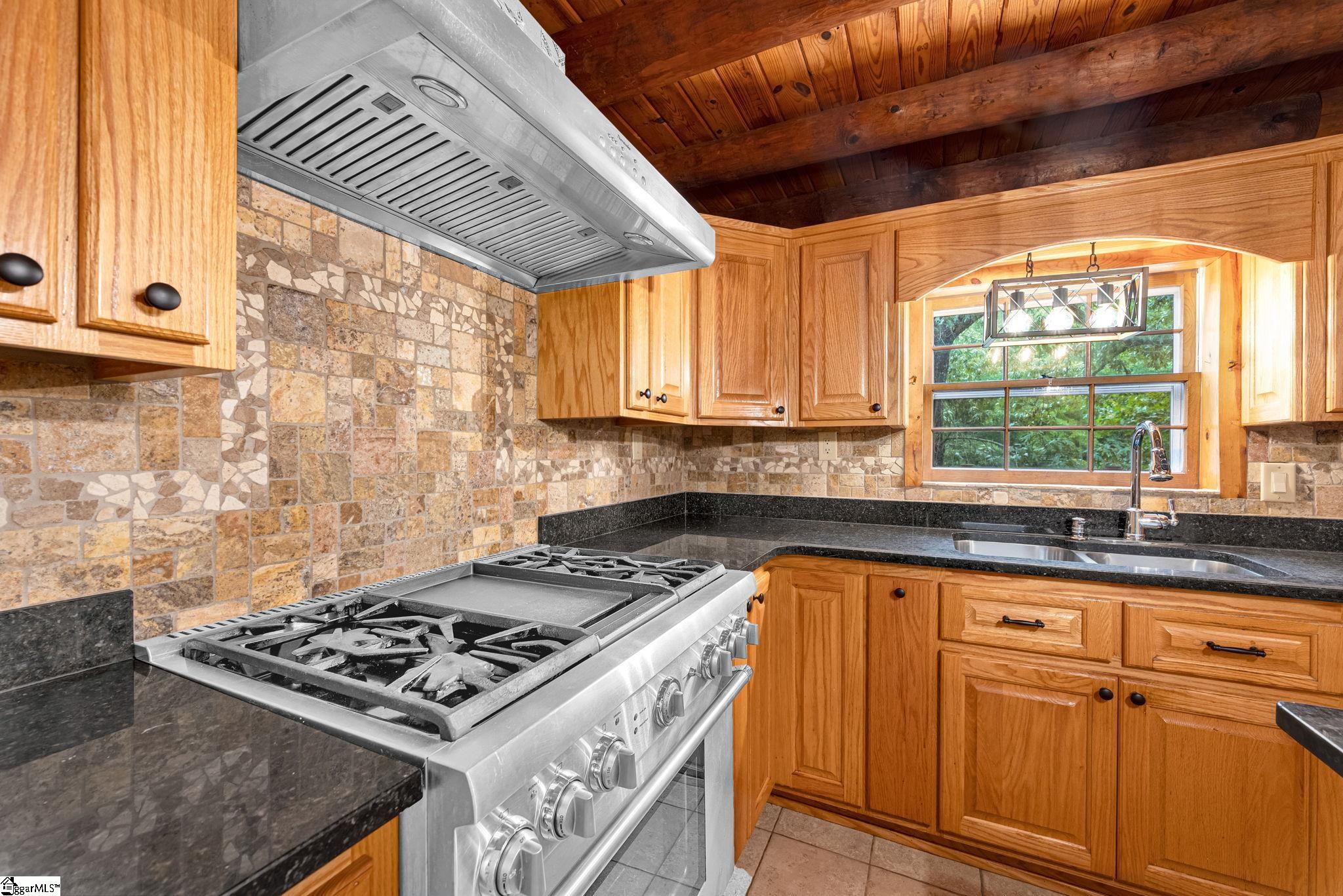 237 Spring Valley Road Liberty, SC 29657 - Photo 9 of 50 Gallery Image 9
