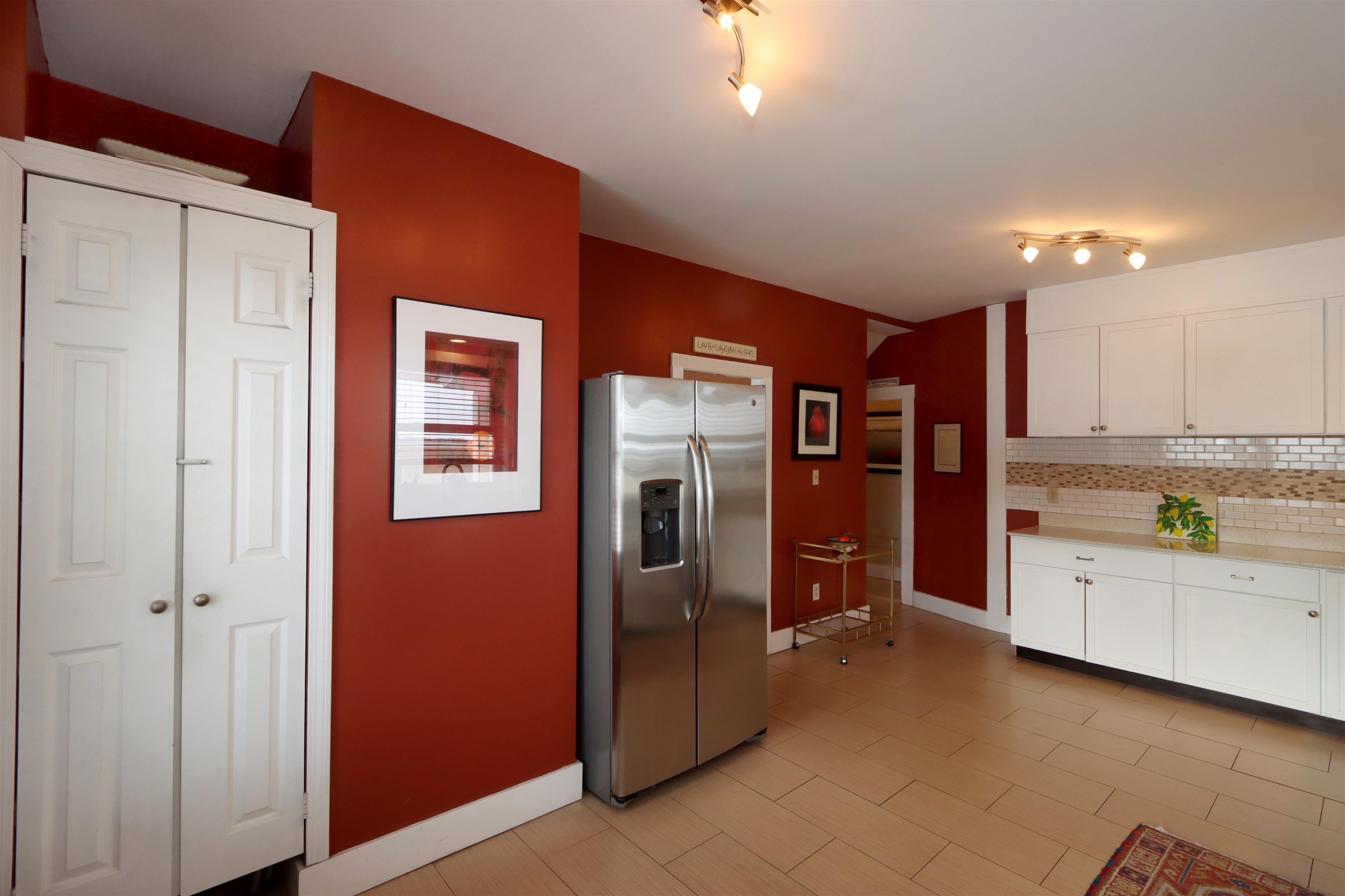 549 West Street Keene, NH 03431 - Photo 3 of 42