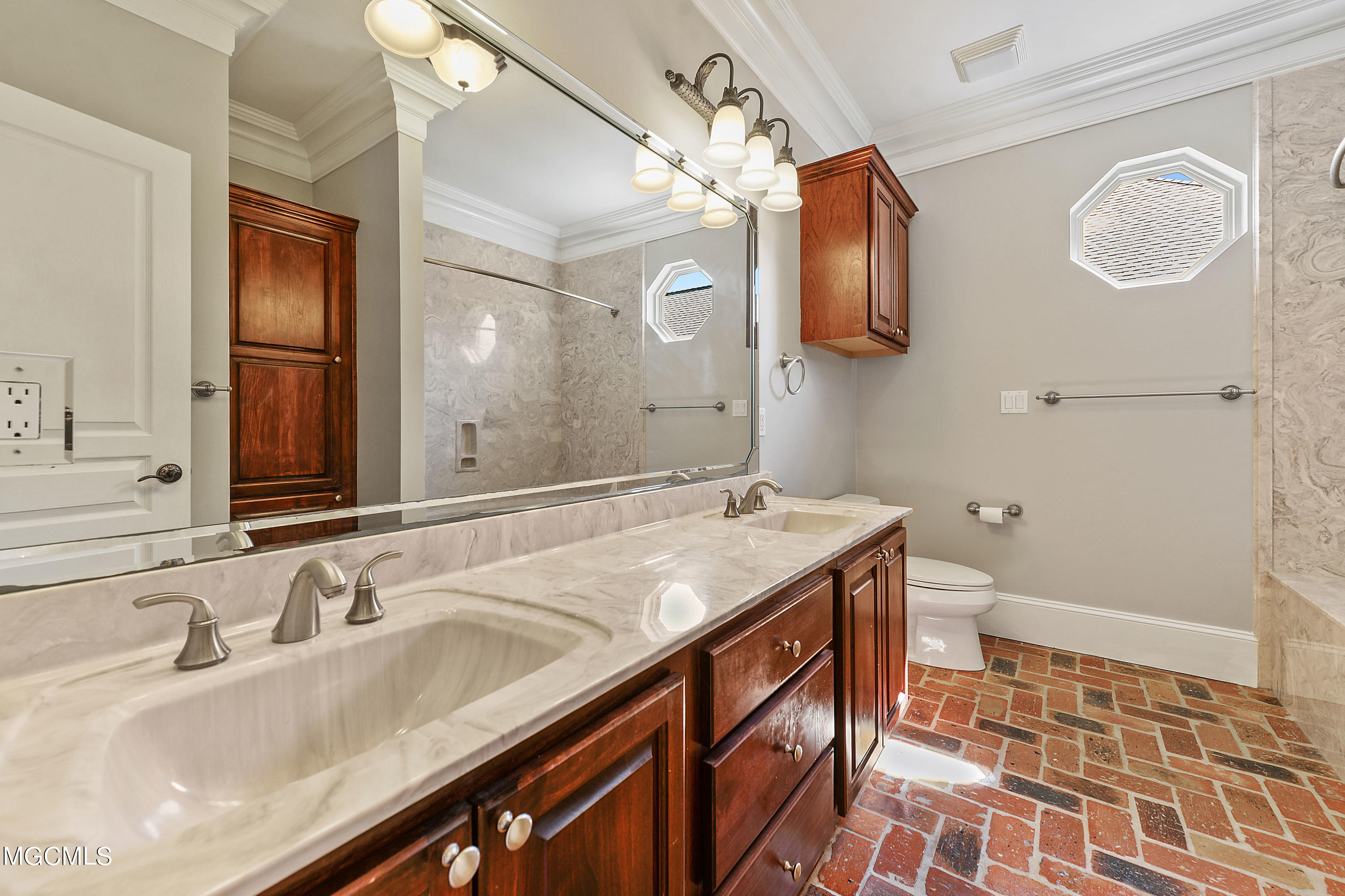 2328 Rue Maison Biloxi, MS 39532 - Photo 20 of 34 034