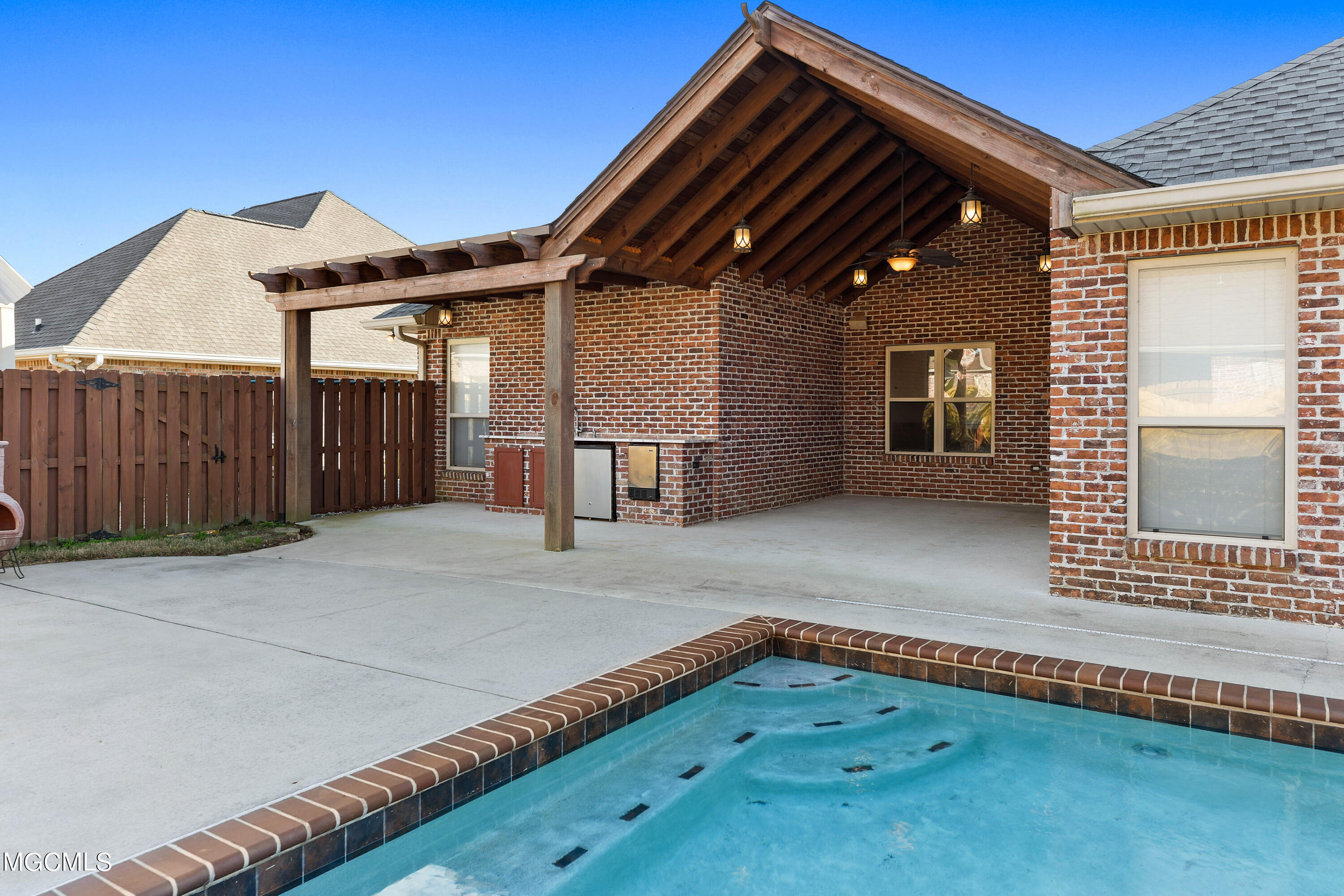 2328 Rue Maison Biloxi, MS 39532 - Photo 30 of 34 013