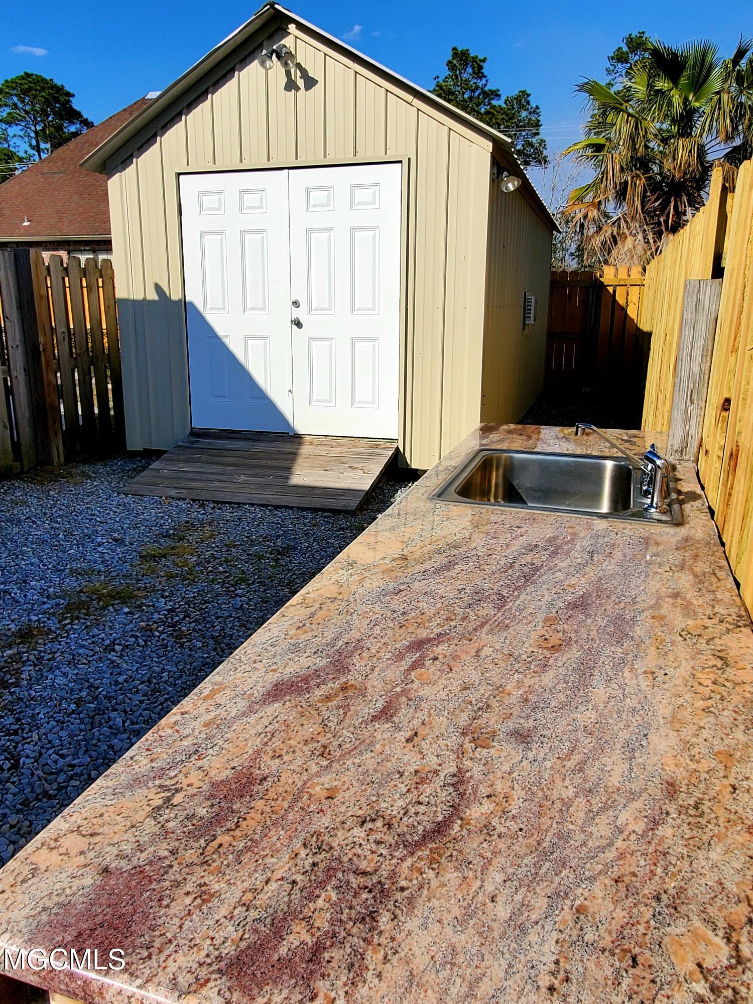 2328 Rue Maison Biloxi, MS 39532 - Photo 33 of 34 20210306_152139