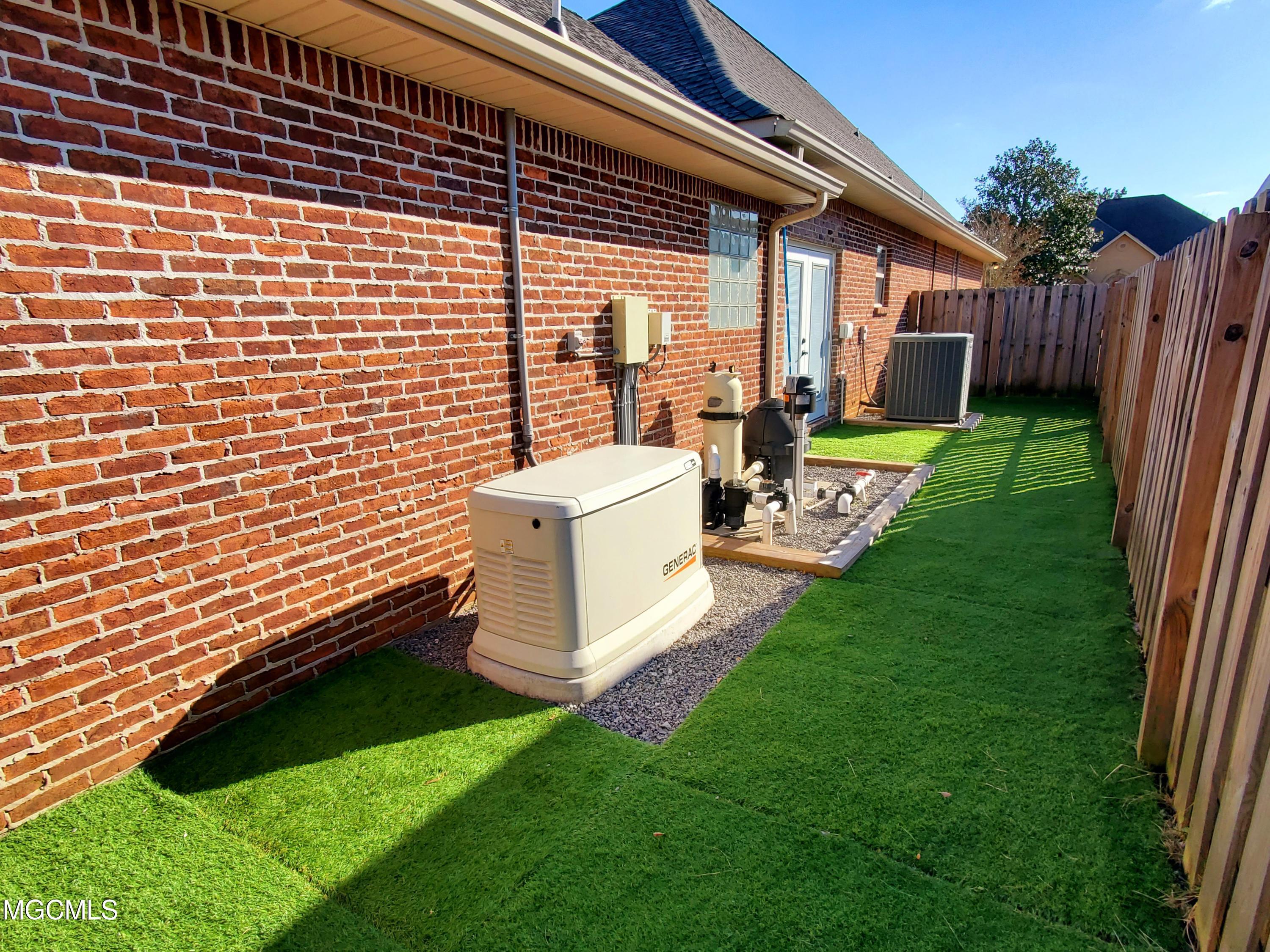 2328 Rue Maison Biloxi, MS 39532 - Photo 34 of 34 20210306_152639