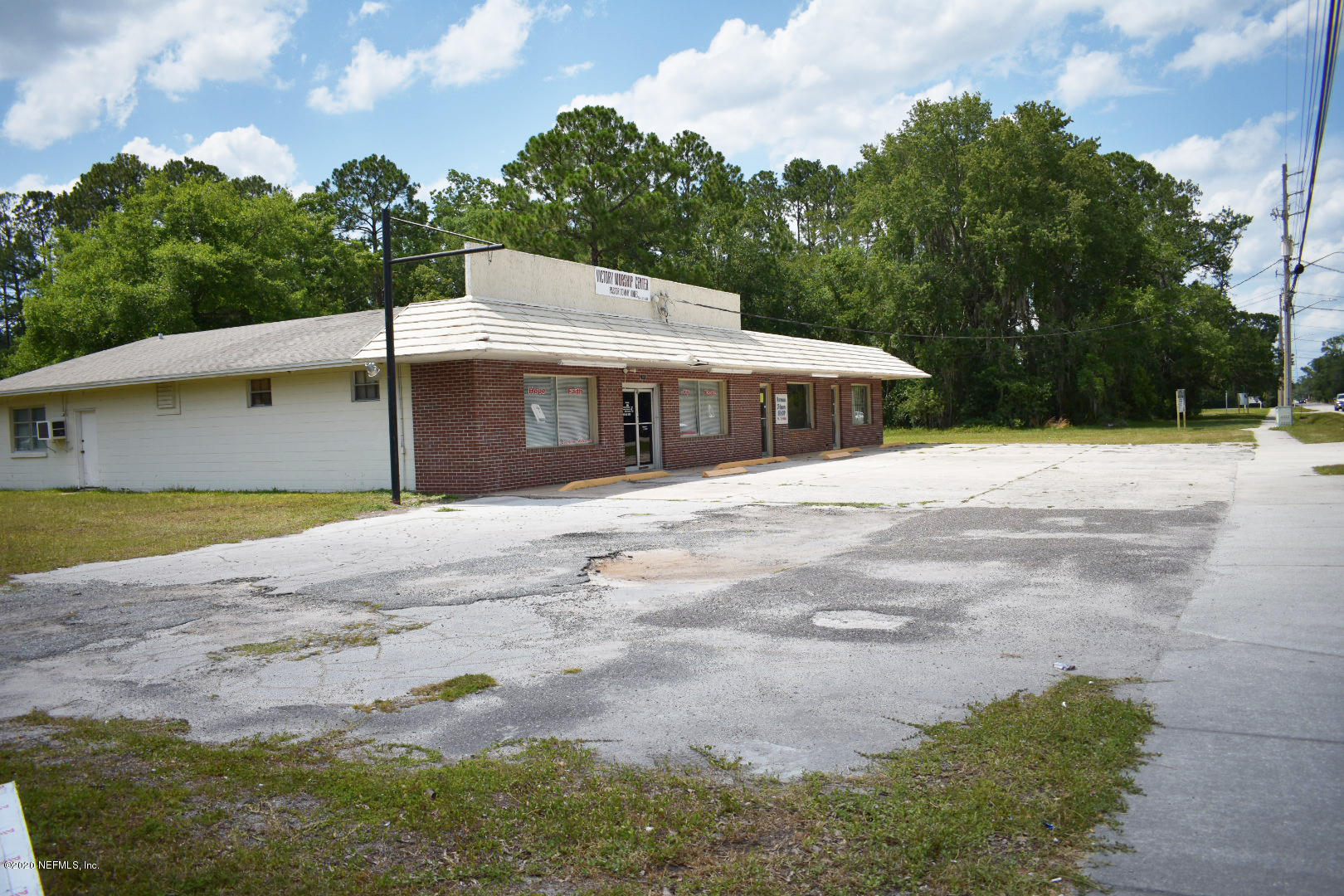 1832 Fouraker Road Jacksonville, FL 32221 - Photo 3 of 45 Nasir - 1