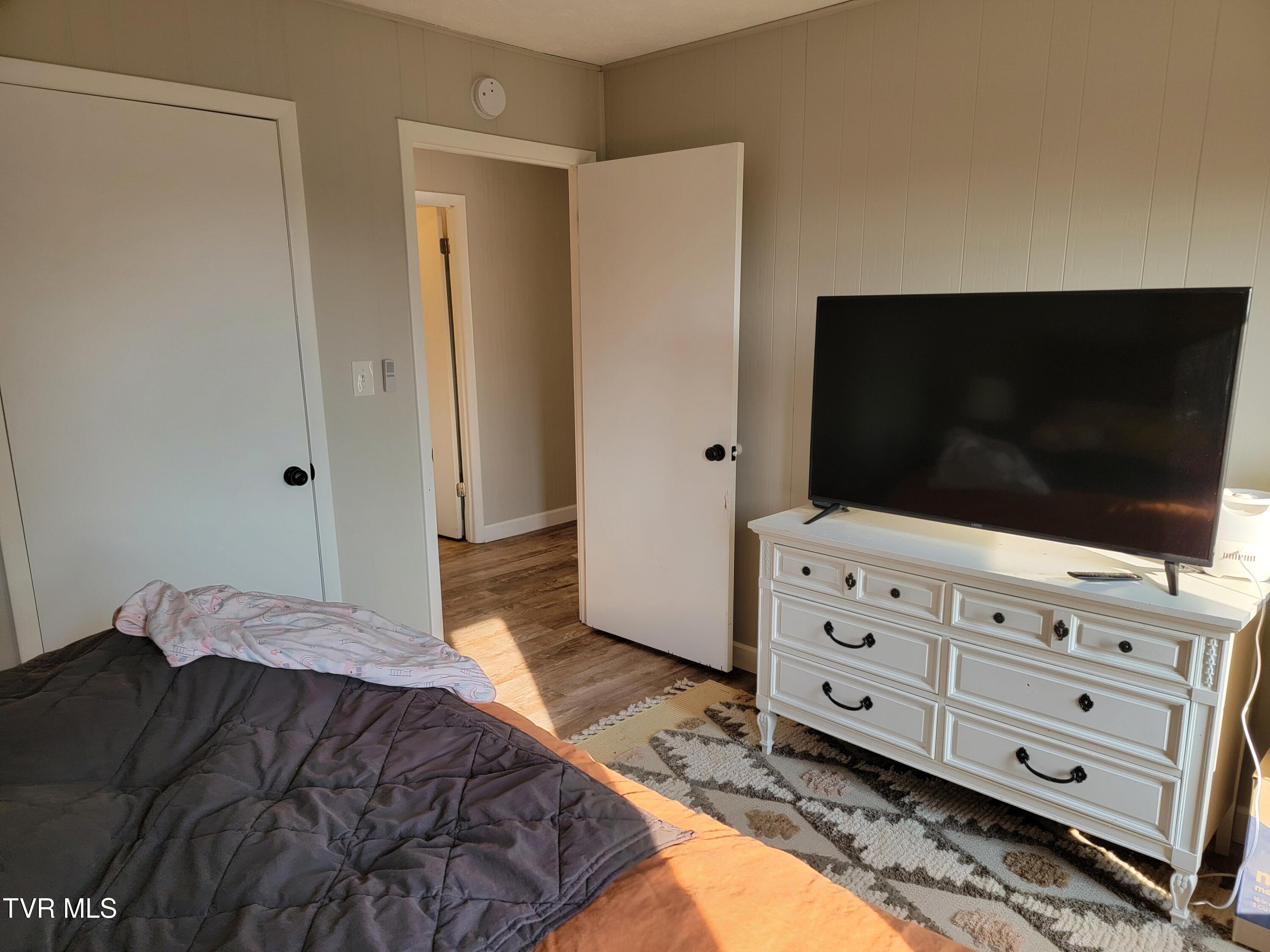 346 Panther Creek Road Morristown, TN 37814 - Photo 12 of 14 20260210_155008