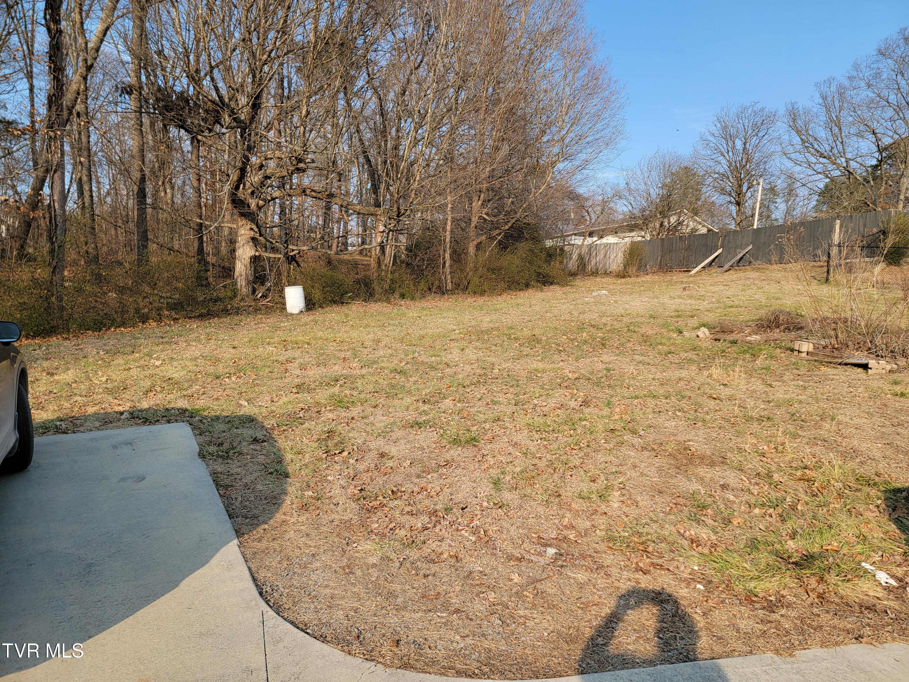 346 Panther Creek Road Morristown, TN 37814 - Photo 6 of 14 20260210_155736