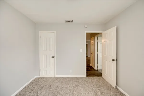$1,450 | 915 Chisholm Cove, Round Rock, TX 78681
