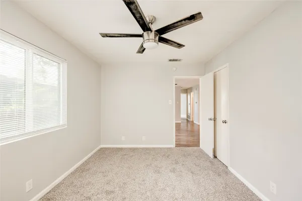 $1,450 | 915 Chisholm Cove, Round Rock, TX 78681