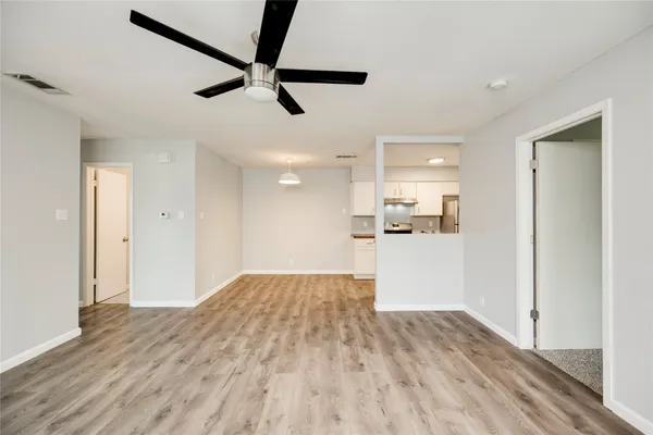 $1,450 | 915 Chisholm Cove, Round Rock, TX 78681