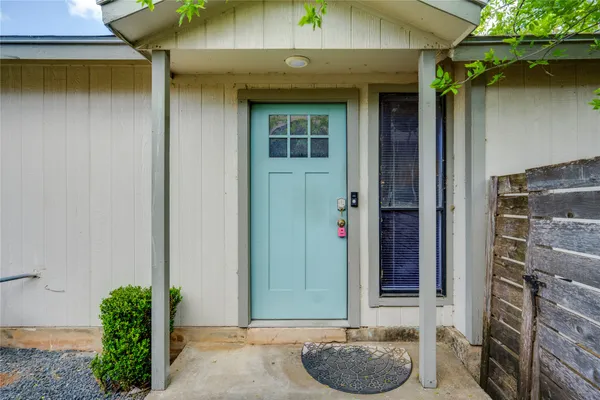 $1,450 | 915 Chisholm Cove, Round Rock, TX 78681