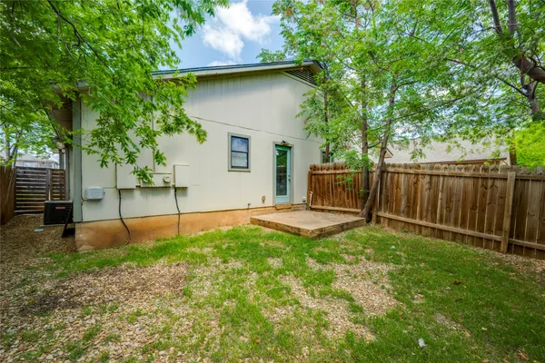 $1,450 | 915 Chisholm Cove, Round Rock, TX 78681